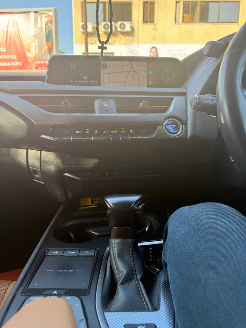 2022 Lexus UX 2,0L 2022 Cyprus