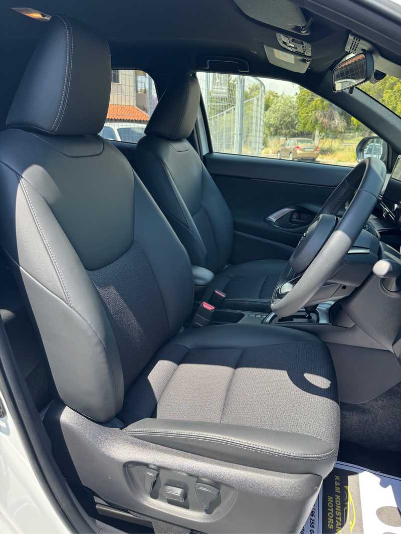 2025 Toyota Yaris Cross 1,5L 2025 Cyprus