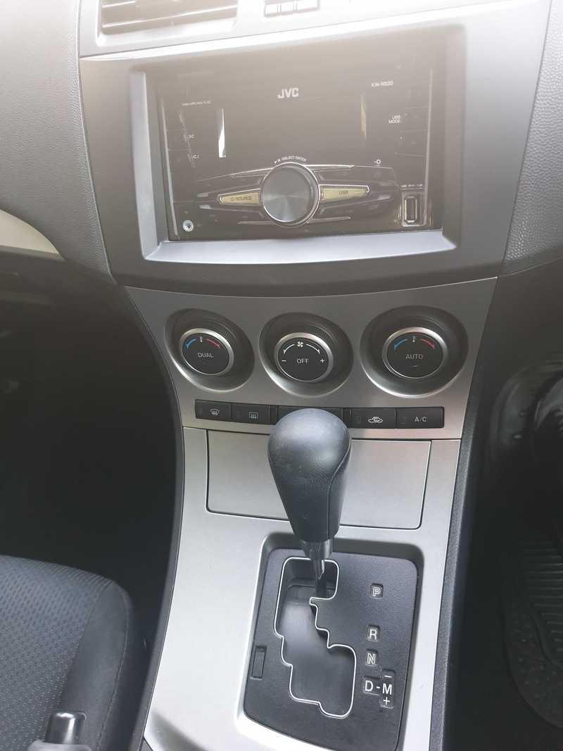 2011 Mazda Axela 1,5L 2011 Cyprus