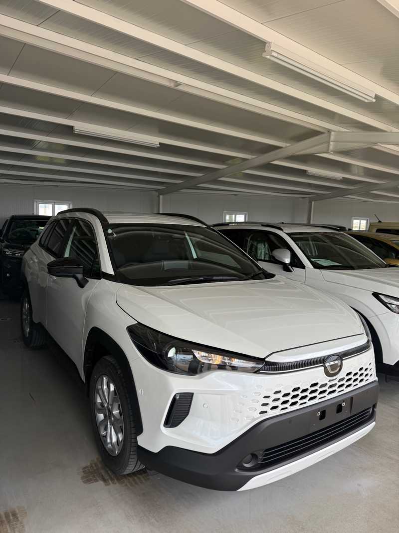 Toyota Corolla Cross 1,8L 2025