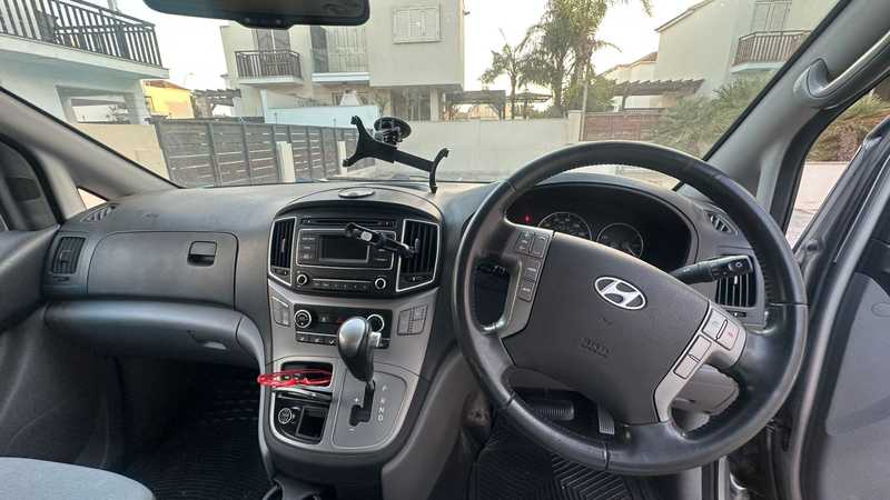 2016 Hyundai i800 2,5L 2016 Cyprus