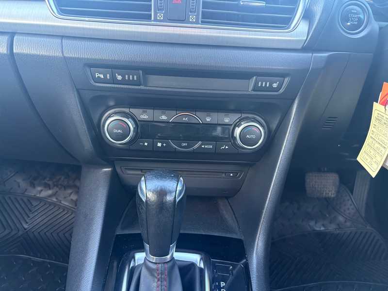 2015 Mazda 3 2,2L 2015 Cyprus