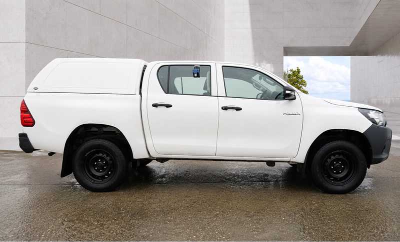 2017 Toyota Hilux 2,4L 2017 Cyprus