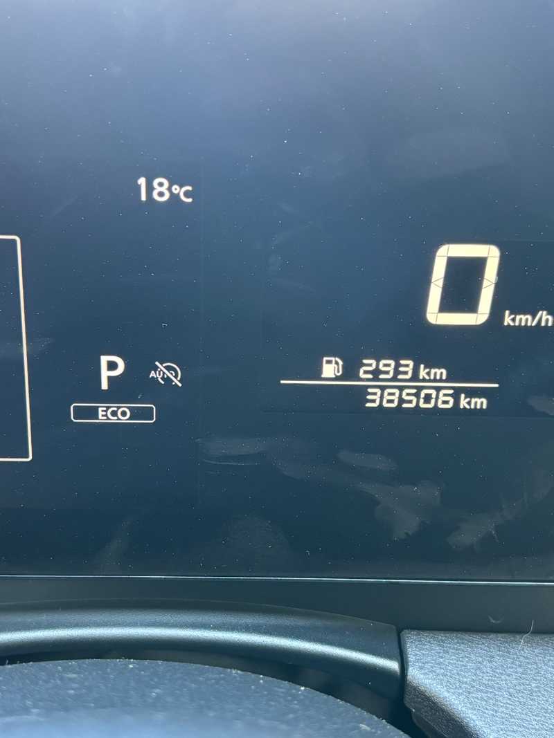 2023 Nissan Serena 2,0L 2023 Cyprus