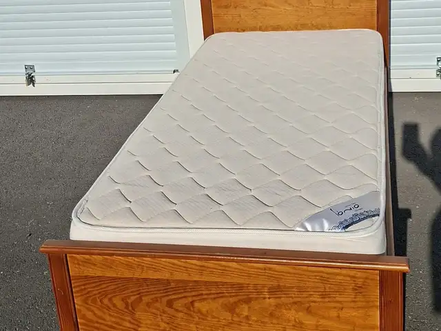 Solid wood single bed with mattress, Limassol — Limassol - Omonia