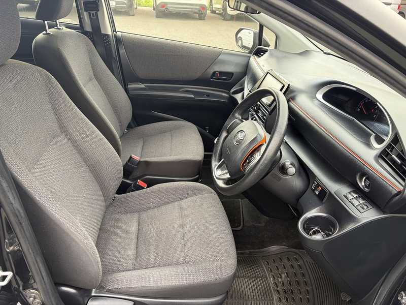 2018 Toyota Sienta 1,5L 2018 Cyprus