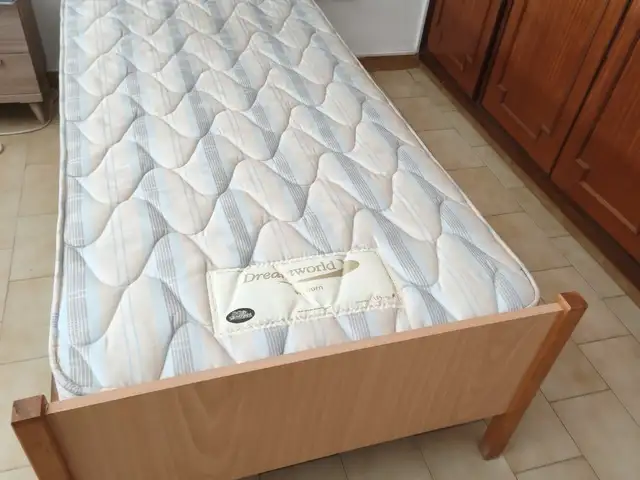 Single Bed & Matress, Επαρχία Λεμεσού — Γερμασόγεια Τουριστική Περιοχή