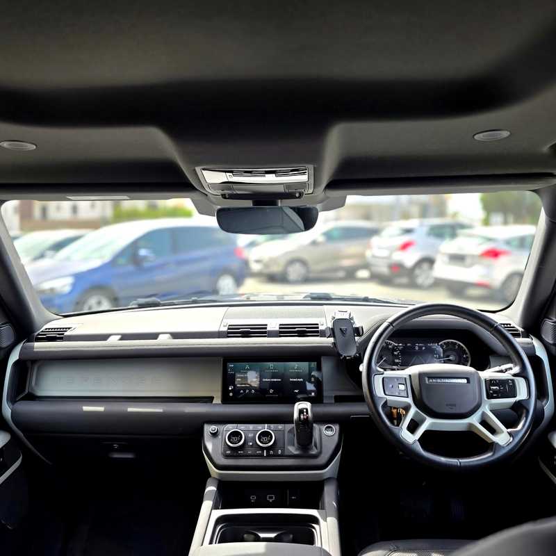 2022 Land Rover Defender 3,0L 2022 Cyprus