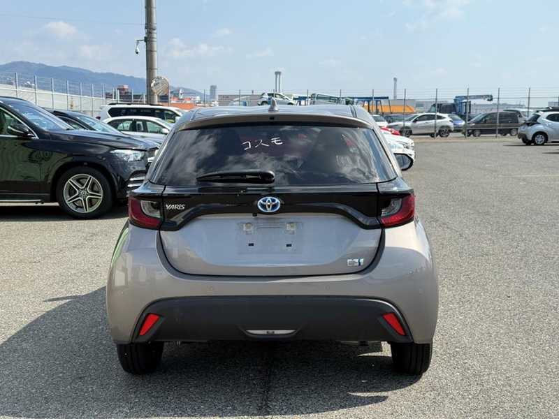 2022 Toyota Yaris 1,5L 2022 Cyprus
