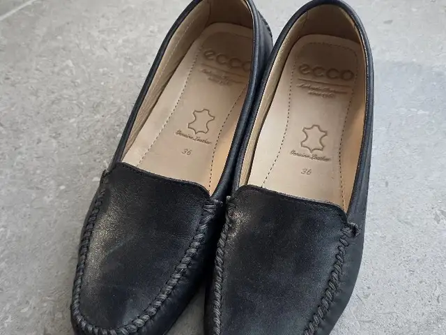 Ecco moccasins, Επαρχία Λευκωσίας — Στρόβολος - Άγιος Βασίλειος