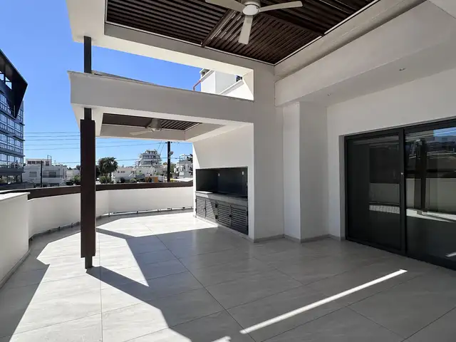 4-bedroom penthouse to rent, Επαρχία Λεμεσού — Λεμεσός - Καθολική