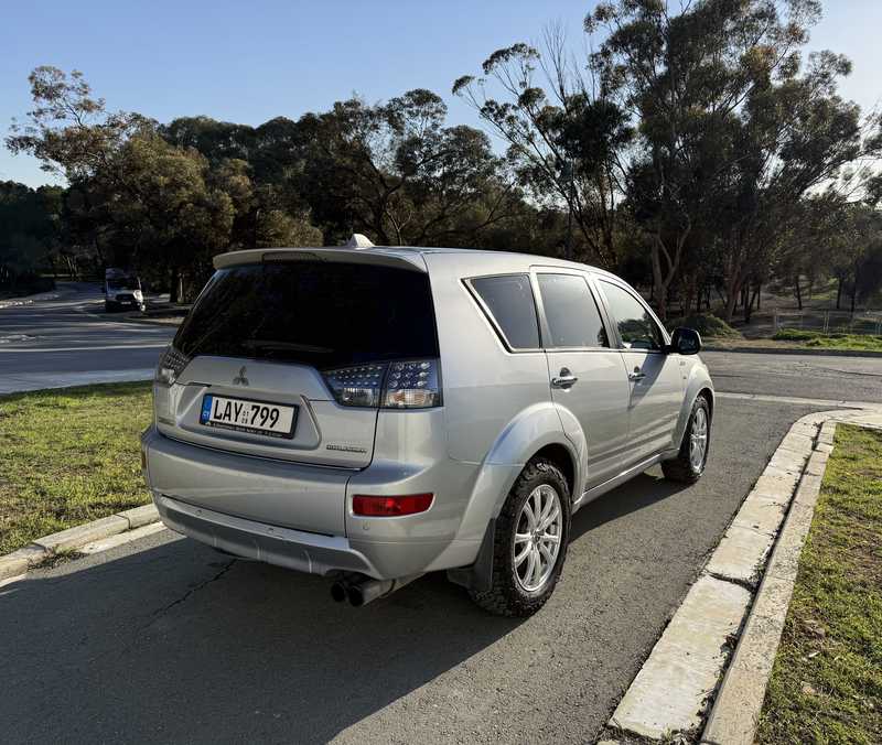 2008 Mitsubishi Outlander 2,0L 2008 Cyprus