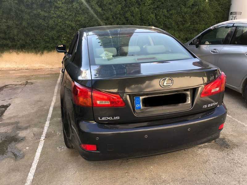 Lexus IS 2,2L 2006
