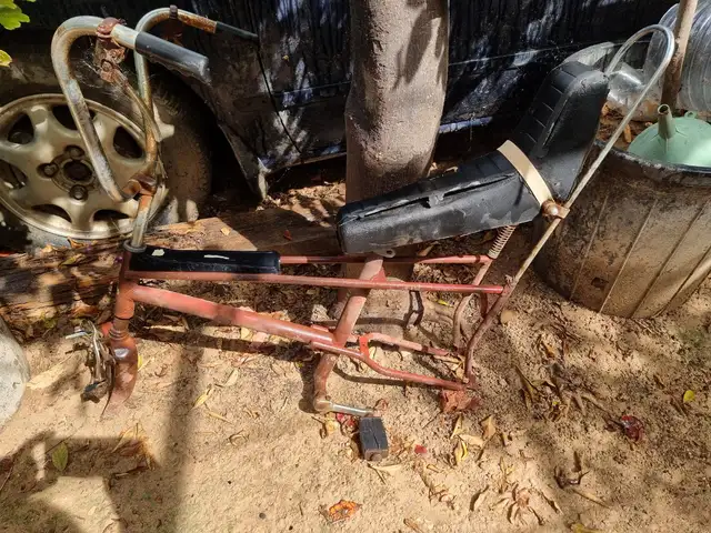 Raleigh Chopper, Limassol — Agios Athanasios