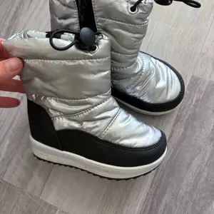 Winter boots size 24-25, Επαρχία Λεμεσού — Λεμεσός - Μέσα Γειτονιά