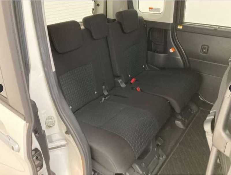 2022 Toyota Roomy 1,0L 2022 Cyprus