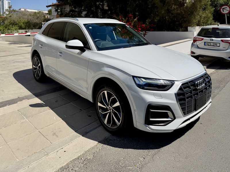 Audi Q5 2,0L 2022