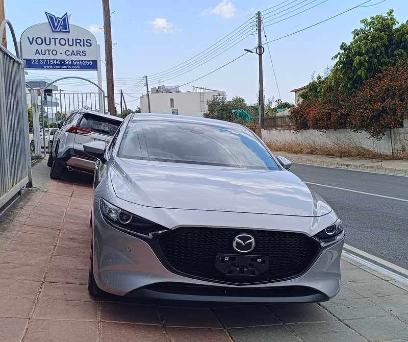 Mazda 3 1,5L 2023