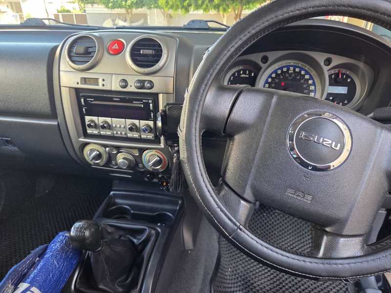 2007 Isuzu D-MAX 2,5L 2007 Cyprus