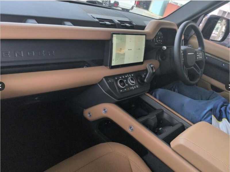 2025 Land Rover Defender 3,0L 2025 Cyprus