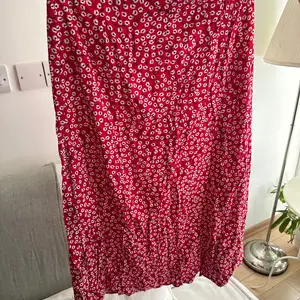 Maxi skirt with a slit, Nicosia — Aglantzia