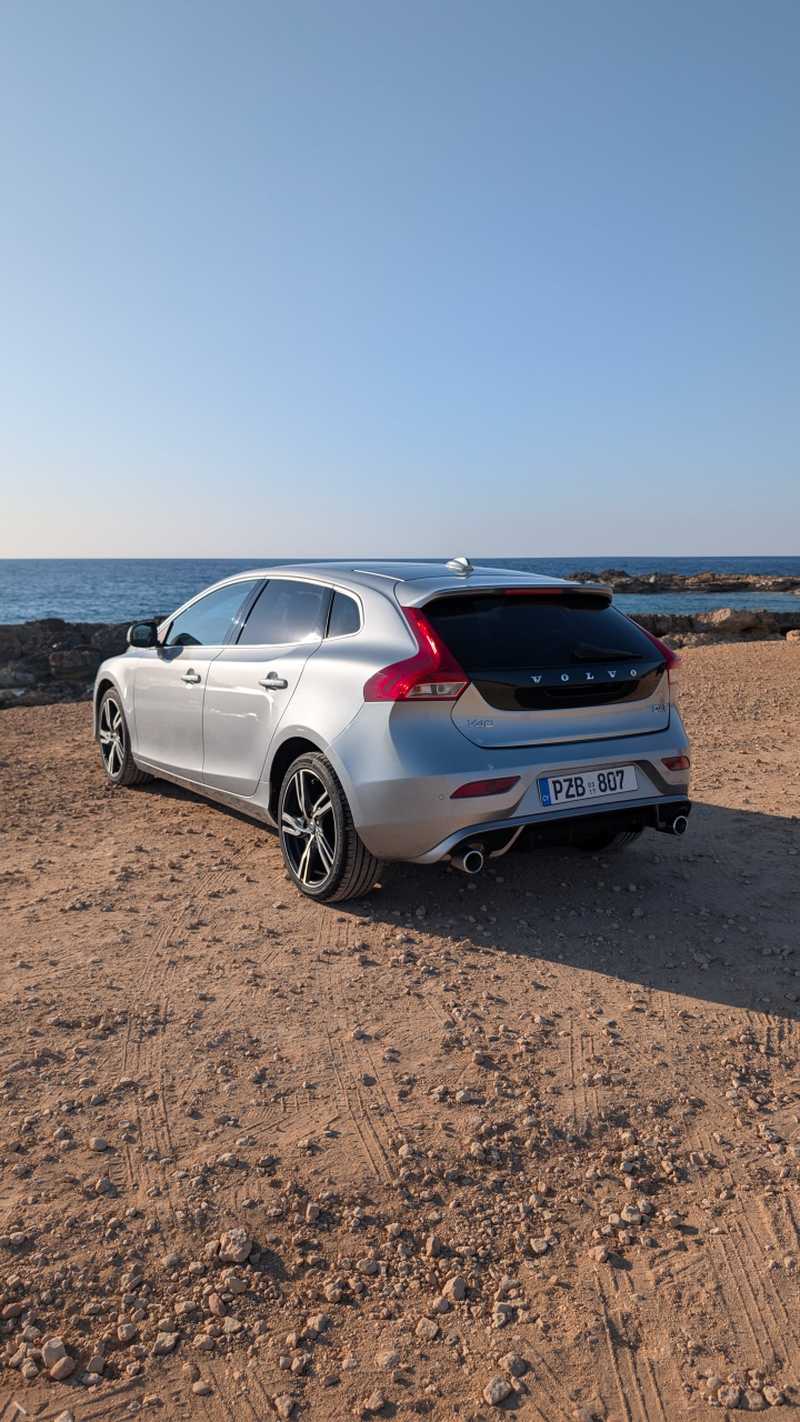 2017 Volvo V40 2,0L 2017 Cyprus