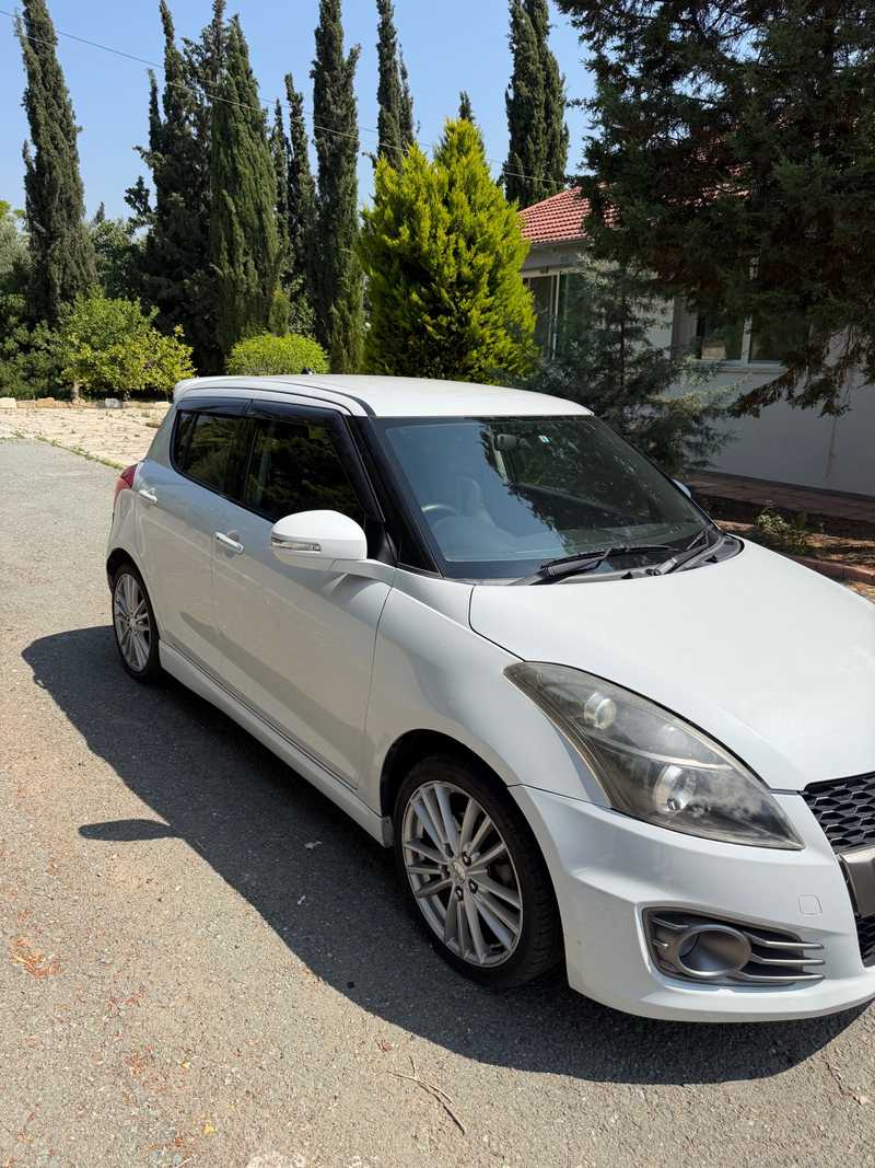 2015 Suzuki Swift 1,6L 2015 Cyprus