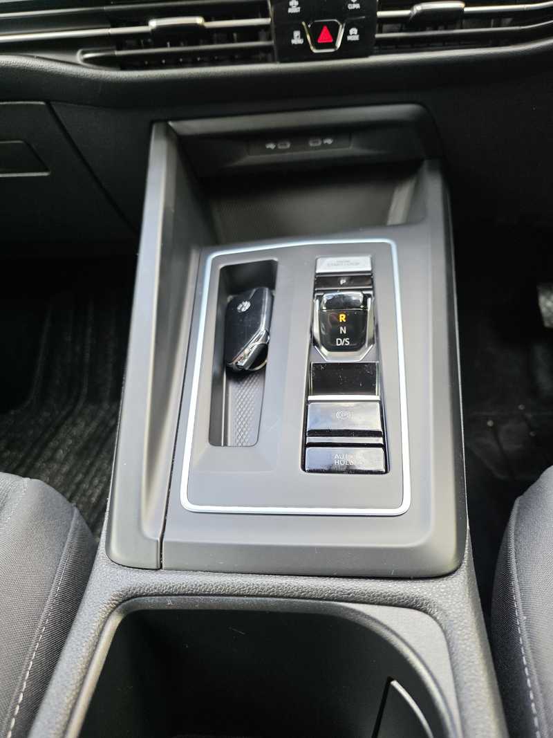2022 Volkswagen Golf 2,0L 2022 Cyprus
