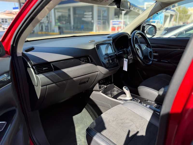 2019 Mitsubishi Outlander 2,4L 2019 Cyprus
