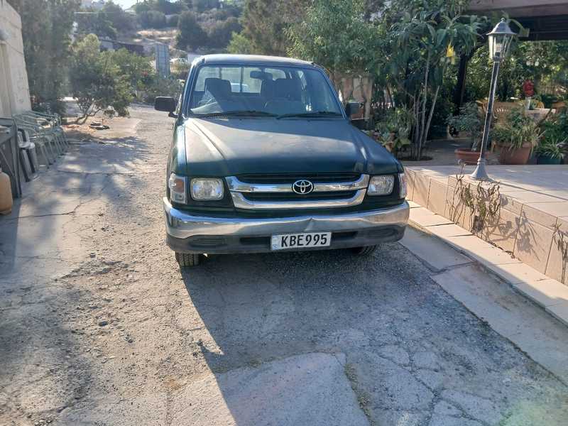 Toyota Hilux 2,4L 2004