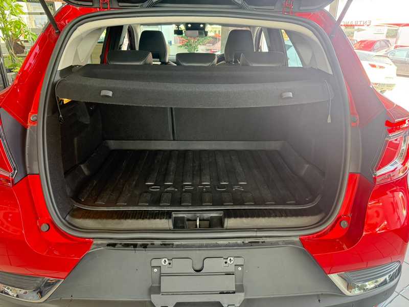 2021 Renault Captur 1,3L 2021 Cyprus