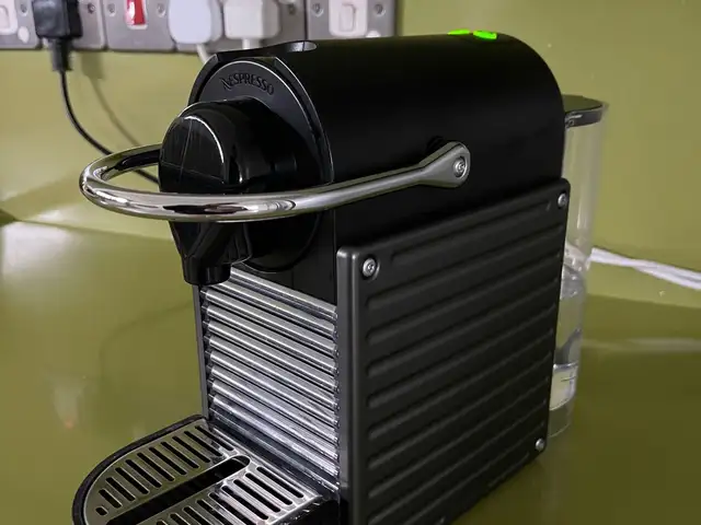 Nespresso pixie titan coffee machine, Paphos — Pegeia