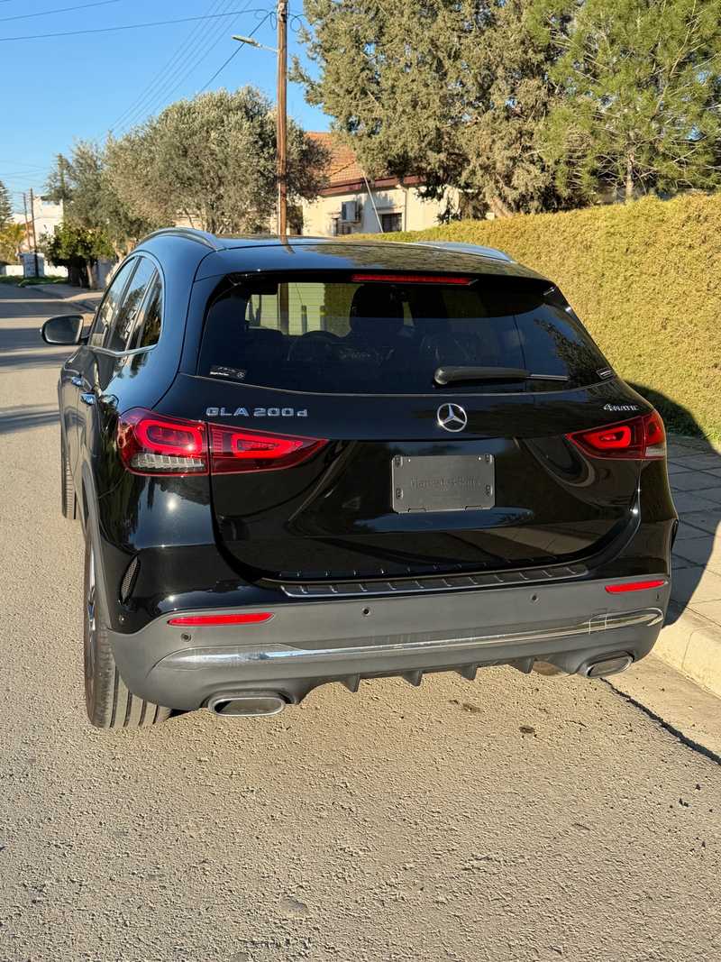 2022 Mercedes-Benz GLA-Class 2,0L 2022 Cyprus