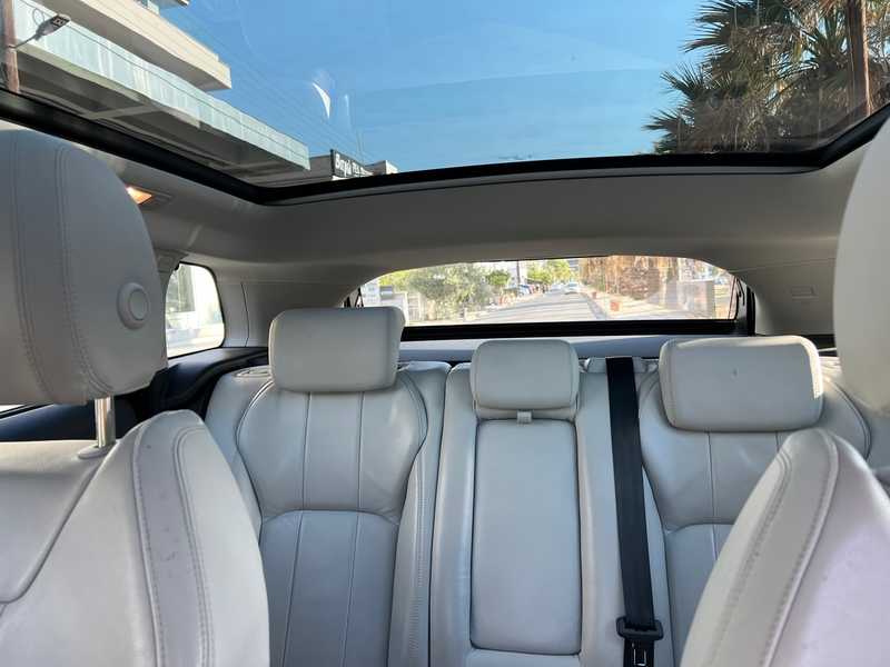 2017 Land Rover Range Rover Evoque 2,0L 2017 Cyprus