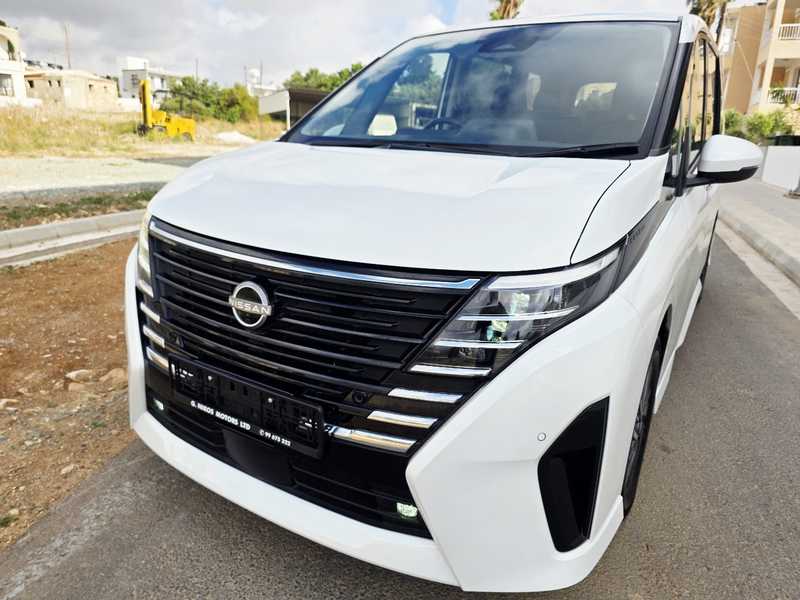 2023 Nissan Serena 2,0L 2023 Cyprus