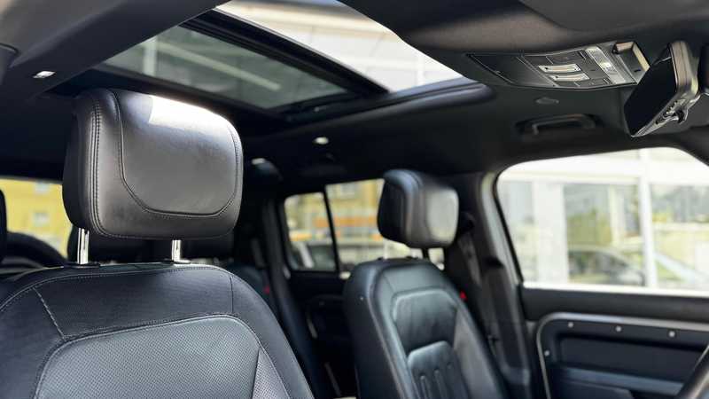 2022 Land Rover Defender 3,0L 2022 Cyprus