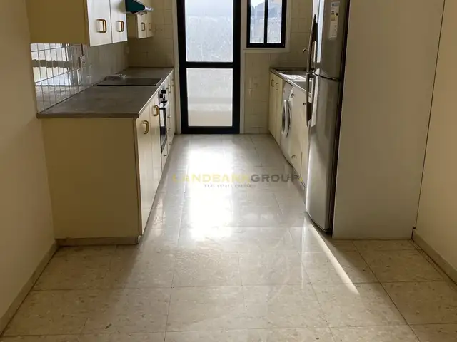  3-bedroom apartment to rent, Nicosia — Agioi Omologites