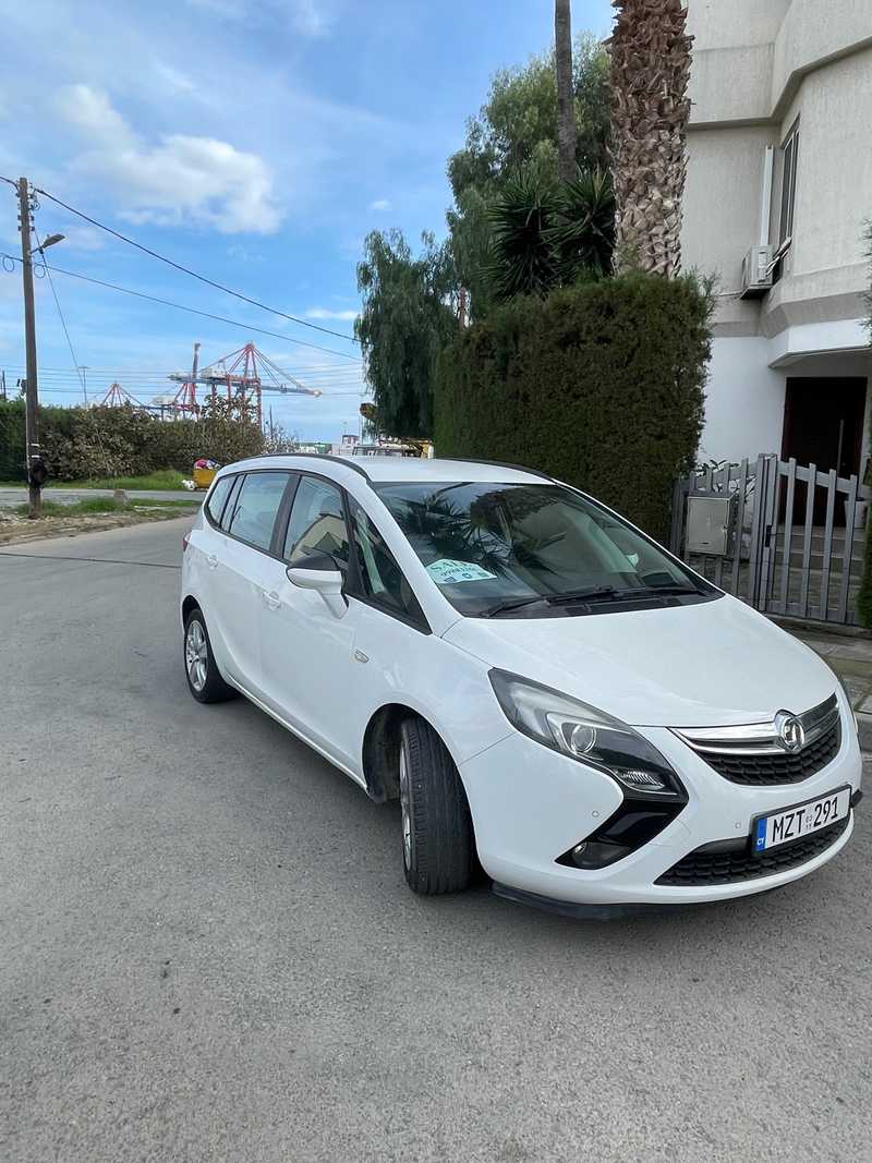 Opel, Vauxhall Insignia 2,0L 2015