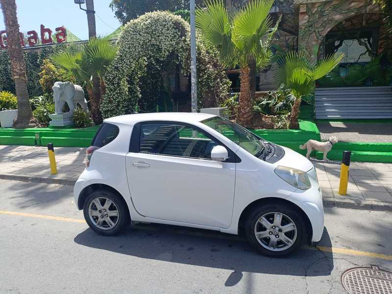 2010 Toyota IQ 1,0L 2010 Cyprus