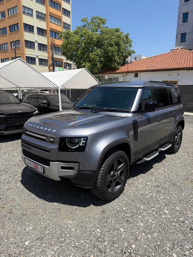 Land Rover Defender 3,0L 2024