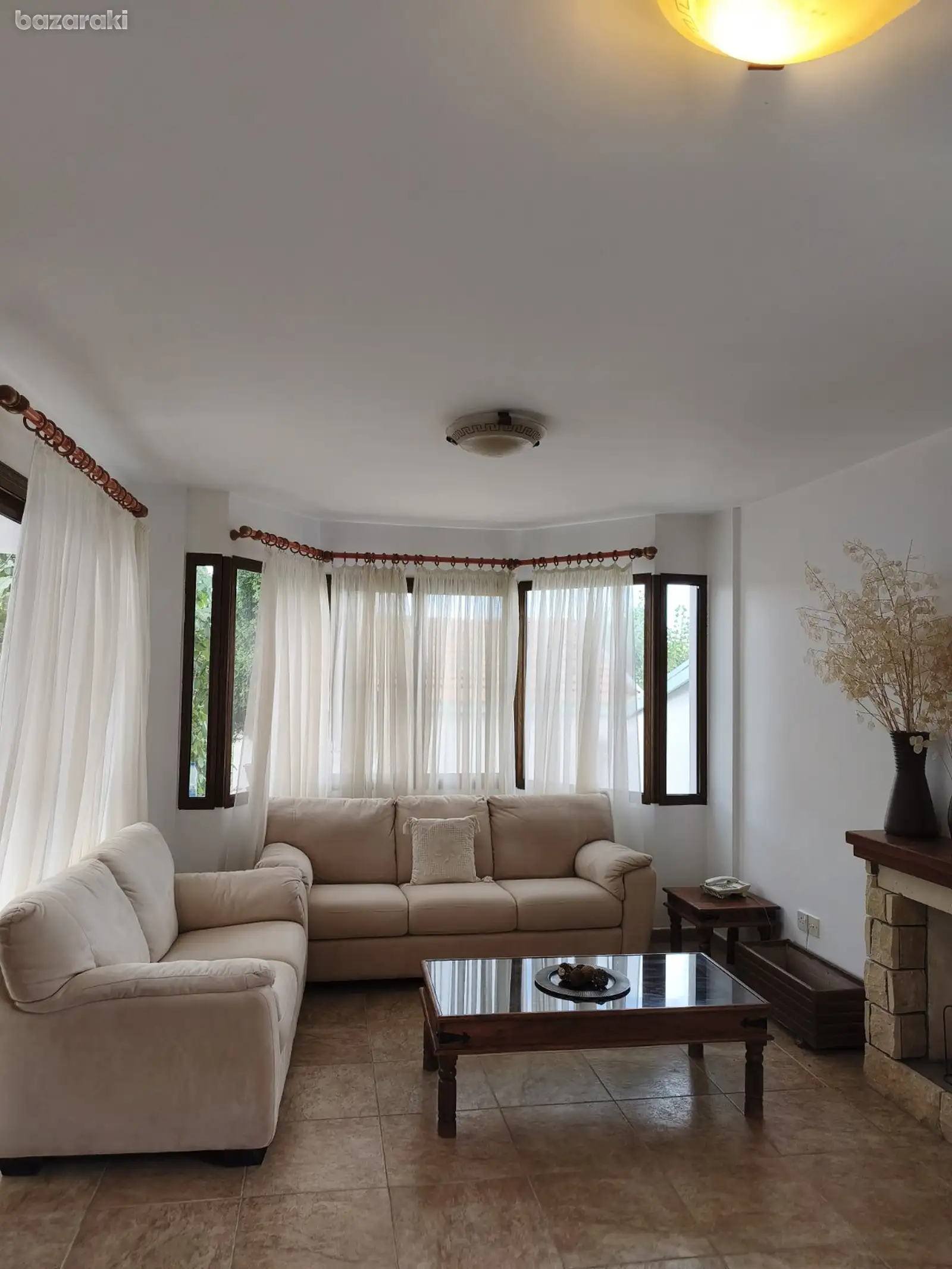 House, 3 bedrooms — 6