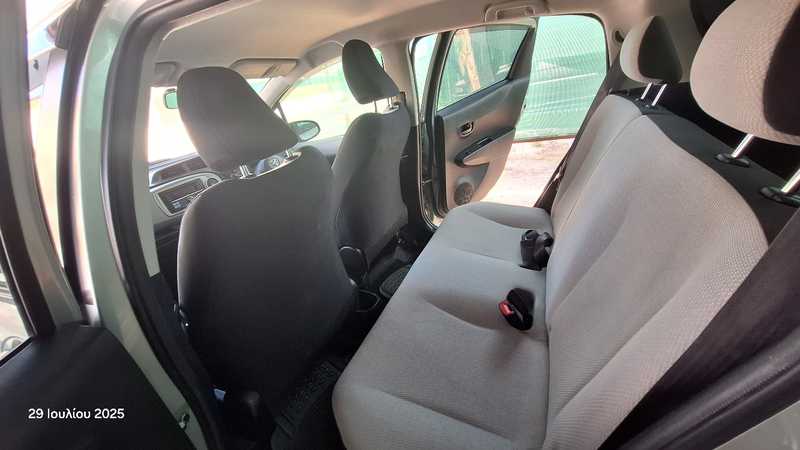 2012 Toyota Vitz 1,3L 2012 Cyprus