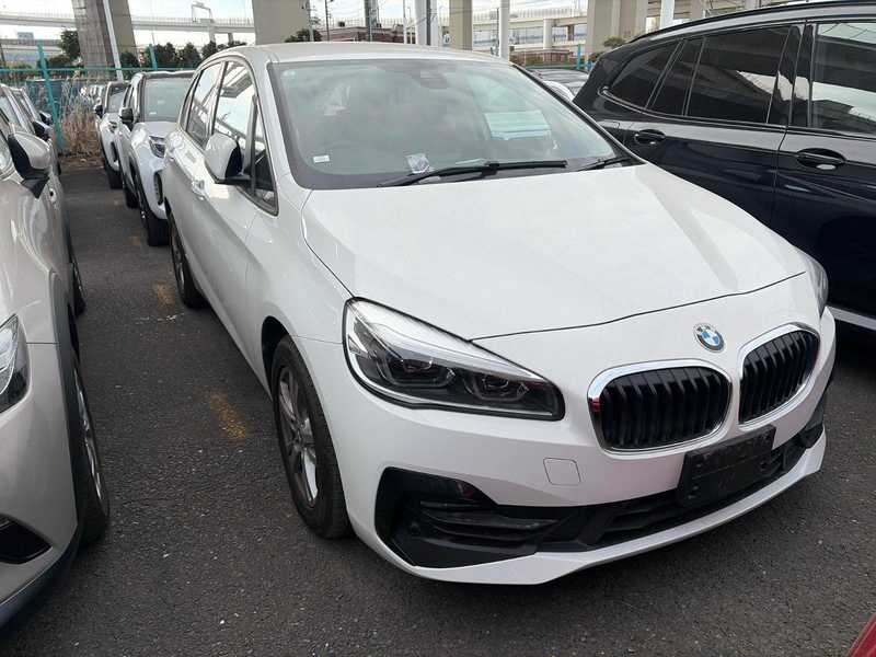 BMW 2-Series 1,5L 2021