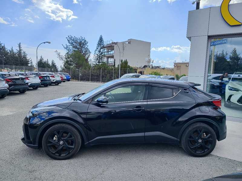 2022 Toyota C-HR 1,8L 2022 Cyprus