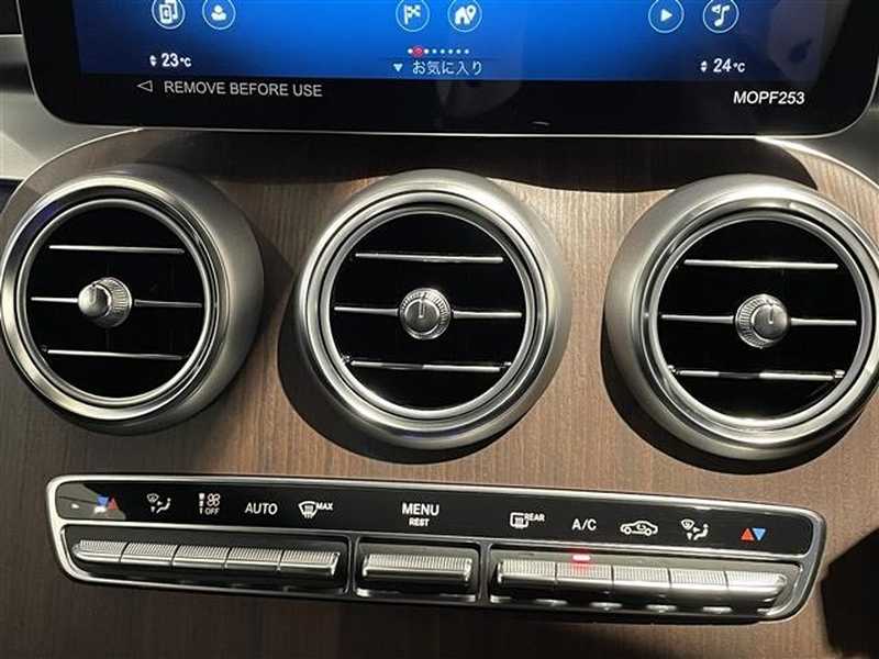 2022 Mercedes-Benz GLC-Class 2,0L 2022 Cyprus