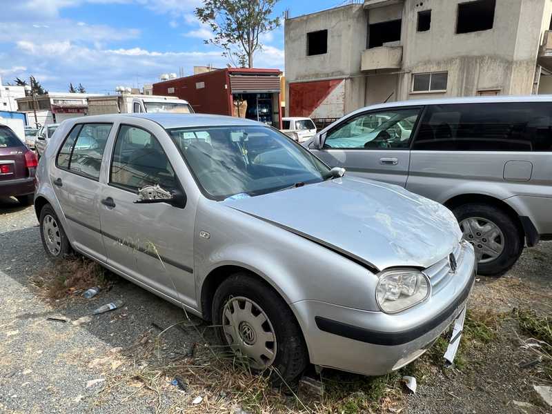2000 Volkswagen Golf 1,6L 2000 Cyprus