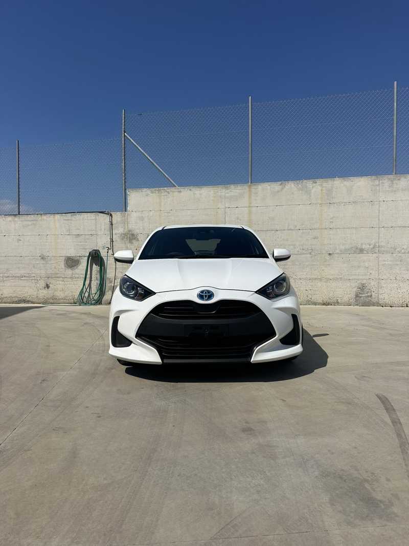 2022 Toyota Yaris 1,5L 2022 Cyprus