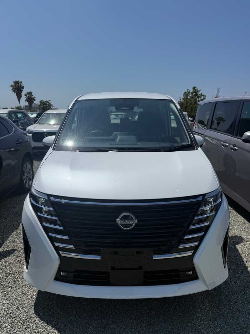 2025 Nissan Serena 2,0L 2025 Cyprus