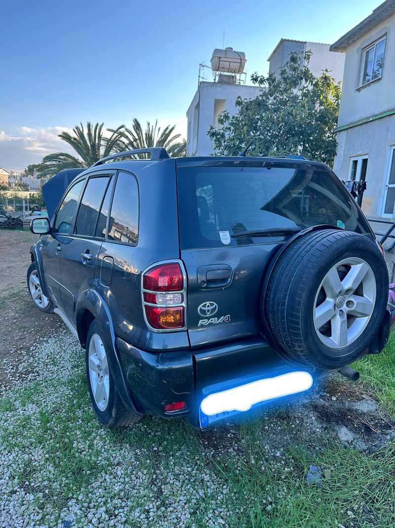 Toyota RAV4 2,0L 2005