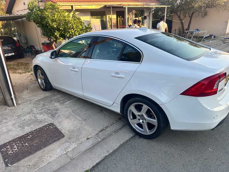 2012 Volvo S60 1,6L 2012 Cyprus